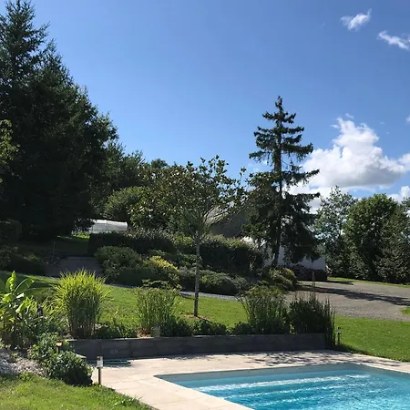 Nid Douillet Avec Piscine Chauffee, Terrasse Et Sentiers De Randonnee - Fr-1-600-235 Montsûrs