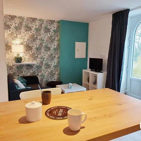 Nid Douillet Avec Piscine Chauffee, Terrasse Et Sentiers De Randonnee - Fr-1-600-235 Casa de Férias